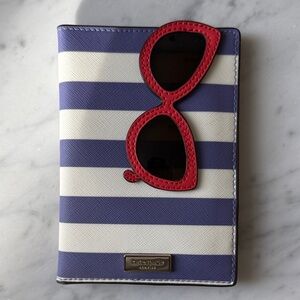 NWOT Kate Spade “Make a Splash” Passport Holder